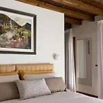 Crystal Luxury House