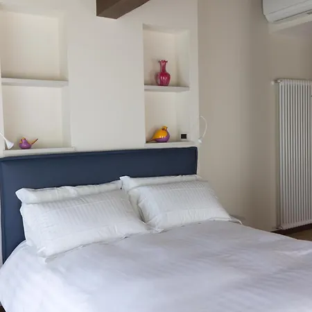 Crystal Luxury House 4*