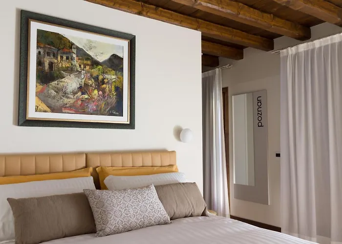 Crystal Luxury House